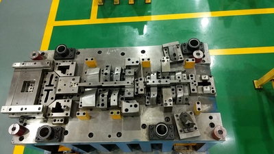 五金冲压模具